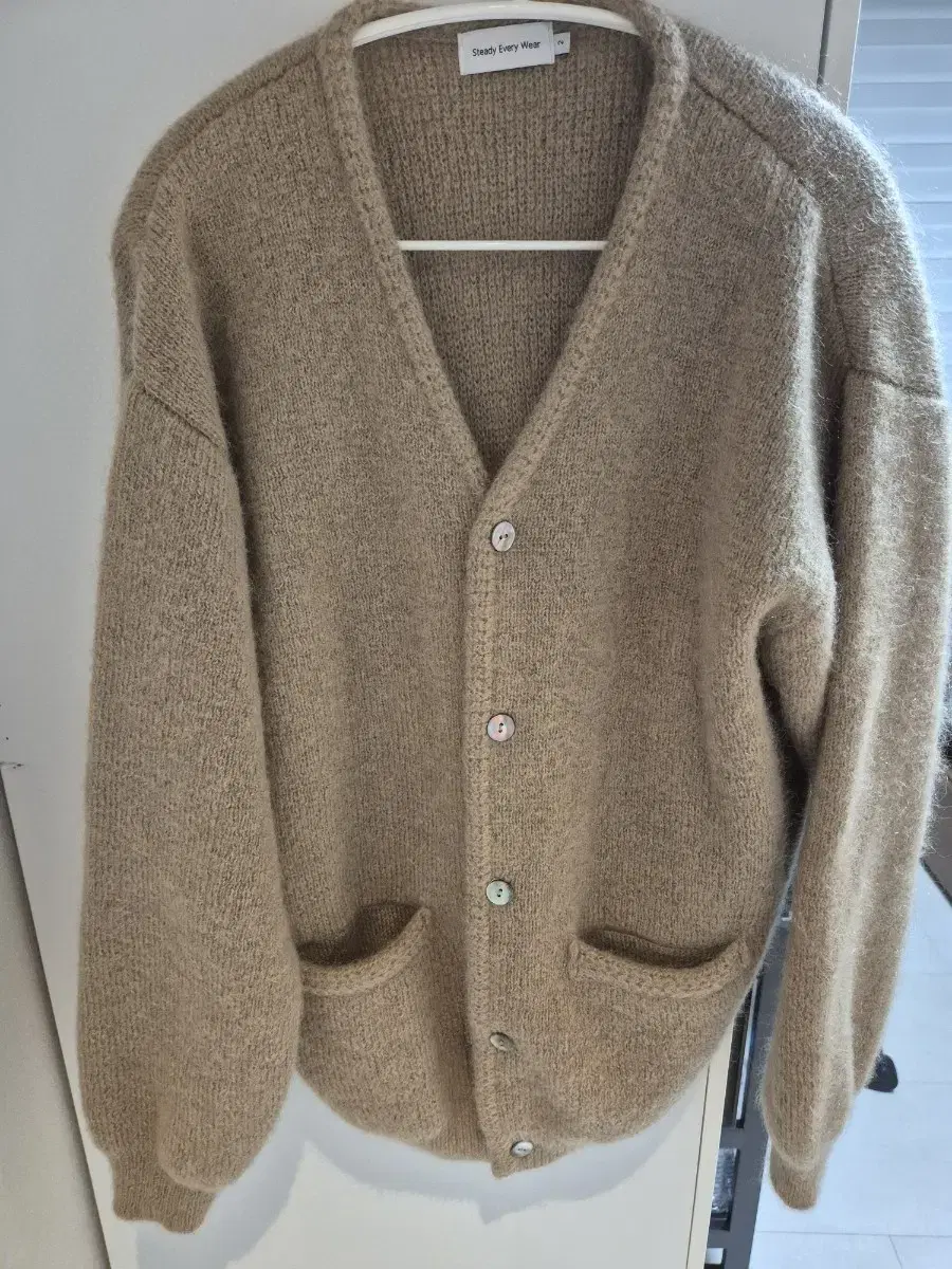 스테디에브리웨어 mohair cardigan (beige brown) 2